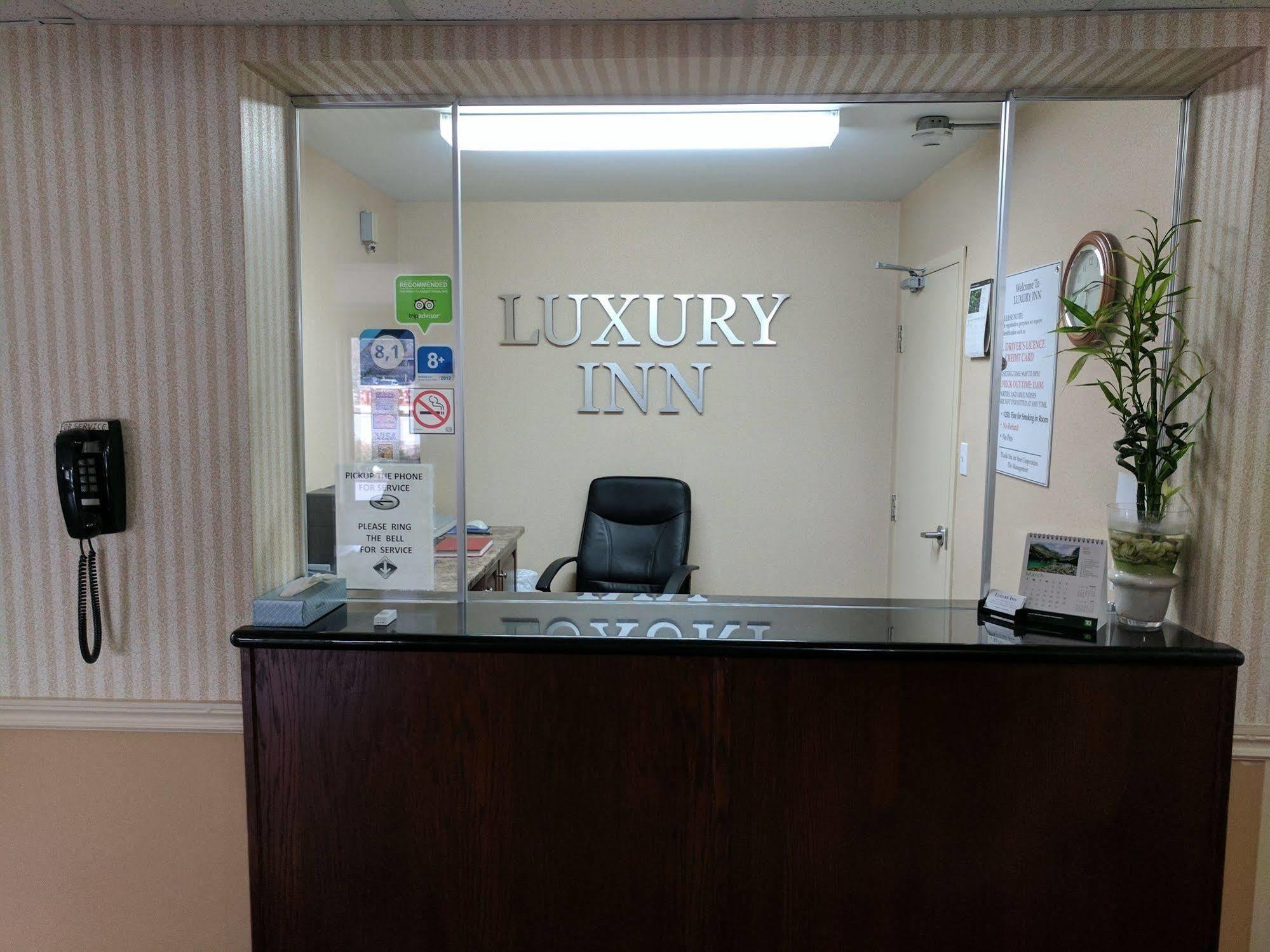 Luxury Inn Collingwood Exterior photo